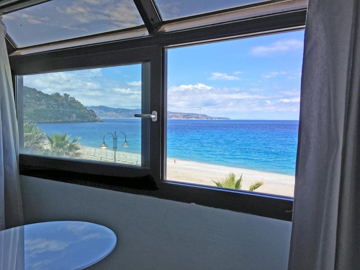Bb Oasis Bed & Breakfast ชิลลา ภายนอก รูปภาพ